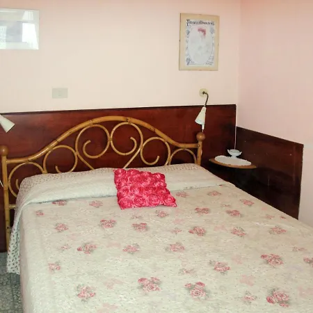 Apartamento Ketty - Slr110 By Interhome